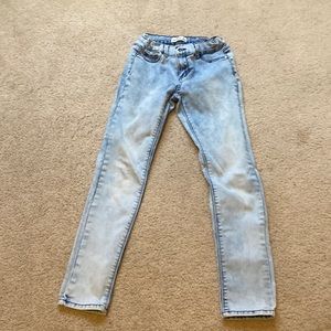 These jeans are a really nice unique look. Fake front pockets that add good look
